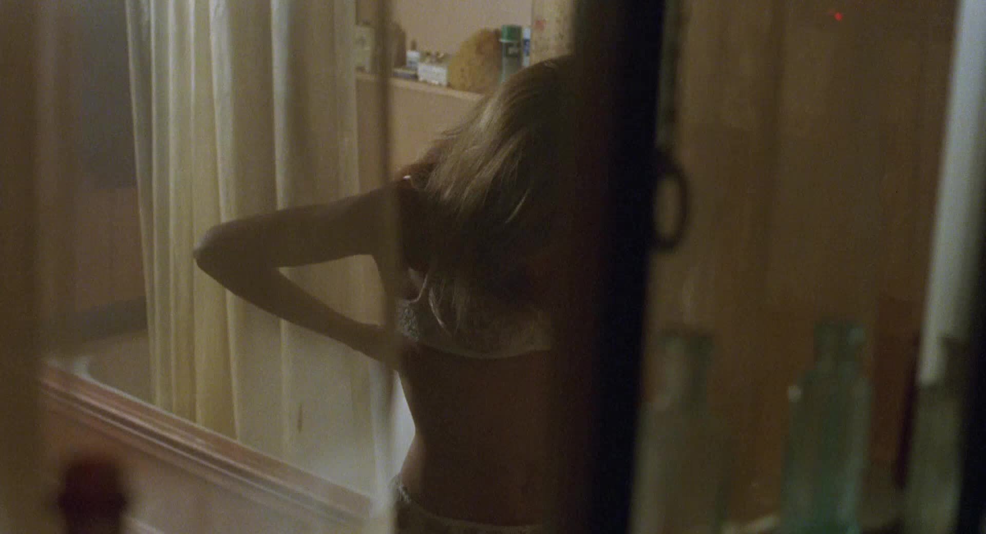 Nude Scenes Rosanna Arquette Nowhere To Run Video