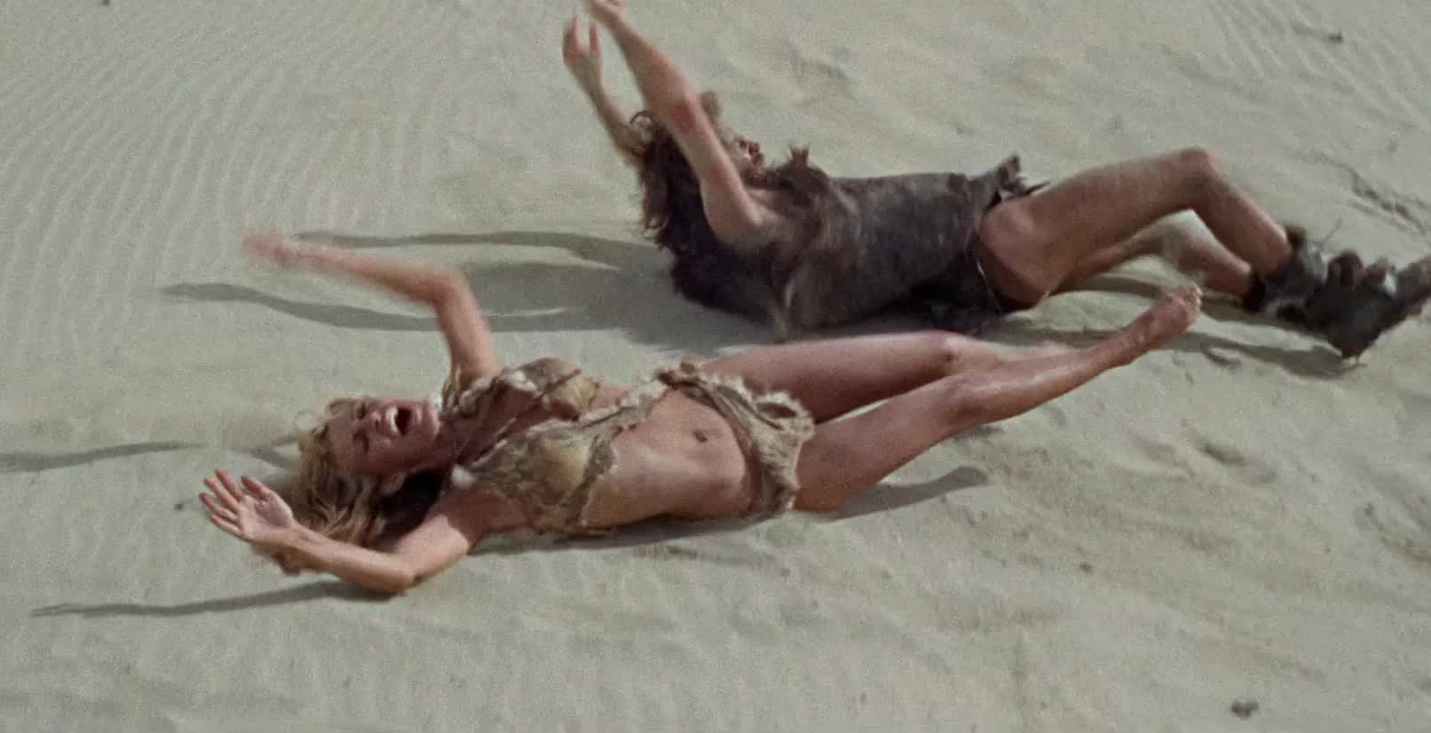 Butt Raquel Welch Video Nudecelebgifs