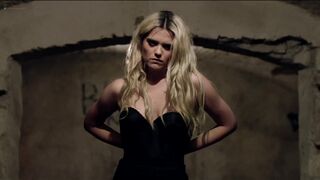 Sky Ferreira - Lords of Chaos