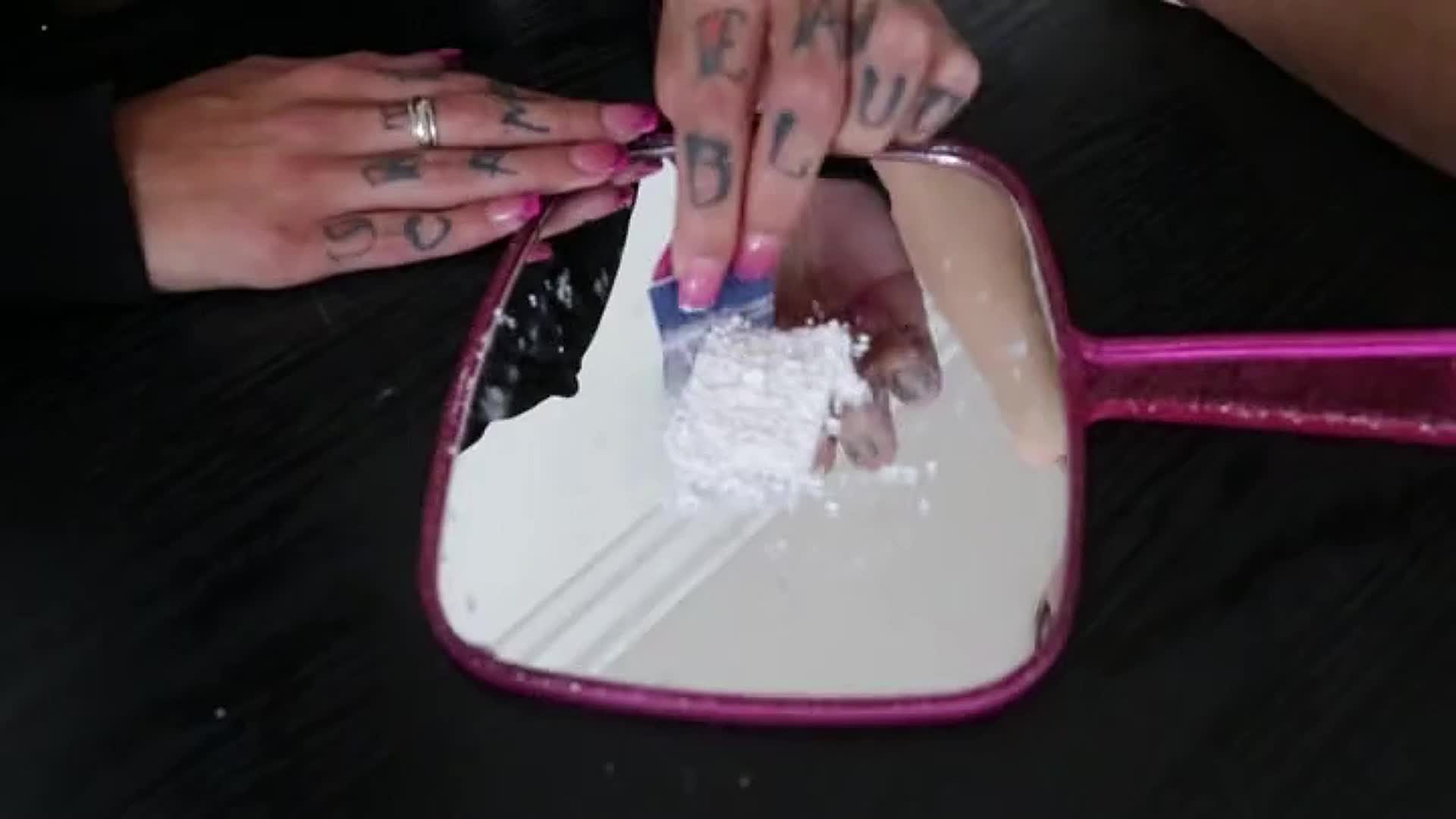 Anal: Bonnie Rotten Snorting Coke with Gia and want Anal - GIF Video |  nudecelebgifs.com