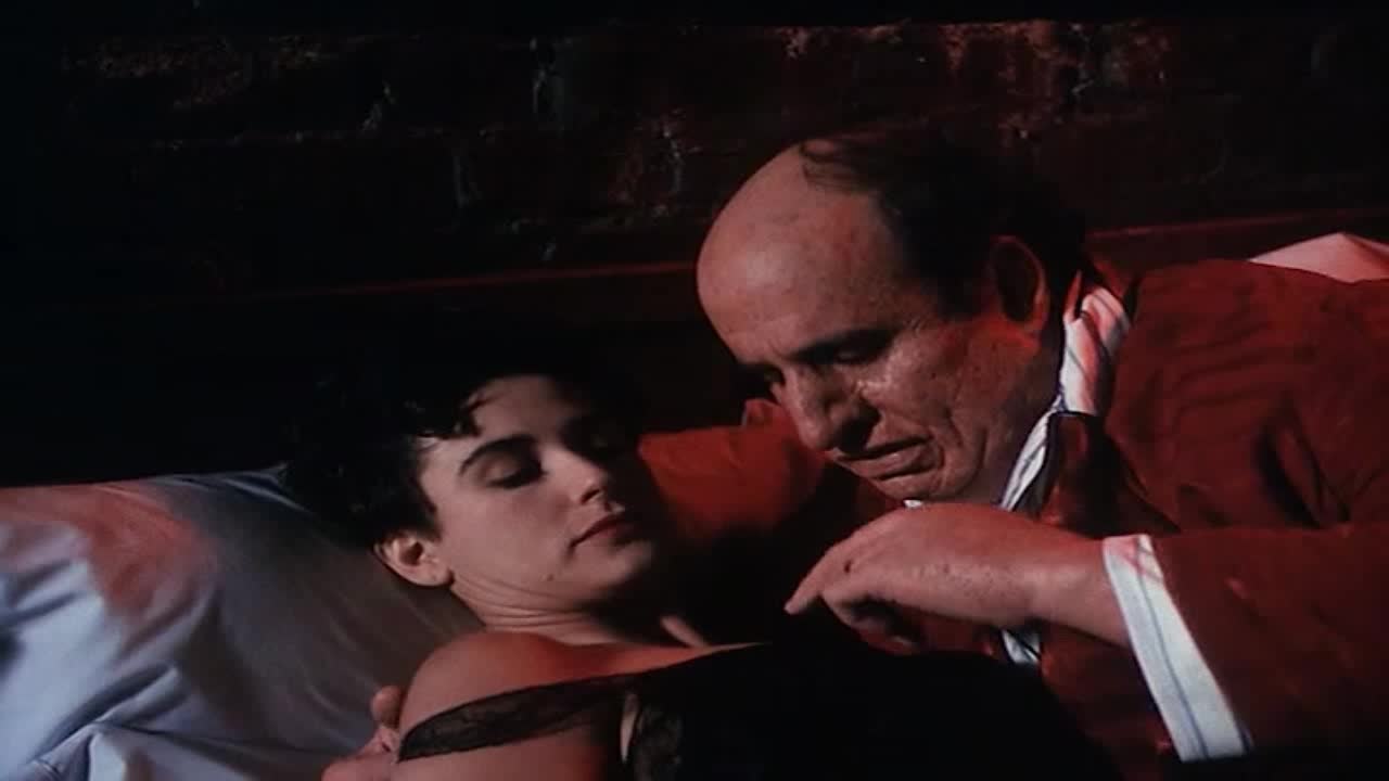 Horror movie nudes: Demi Moore - Tales from the Crypt: Dead Right - GIF  Video | nudecelebgifs.com