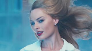 u know Margot Robbie's hawt when u can fap to her face