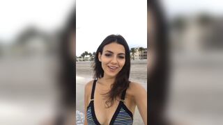 Victoria Justice completely owns my cock