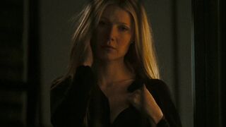 Gwyneth Paltrow back again this time she wants her tits sucked!
