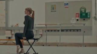 Taylor Swift doing motion capture