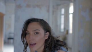Gal Gadot must have loads of energy on bed