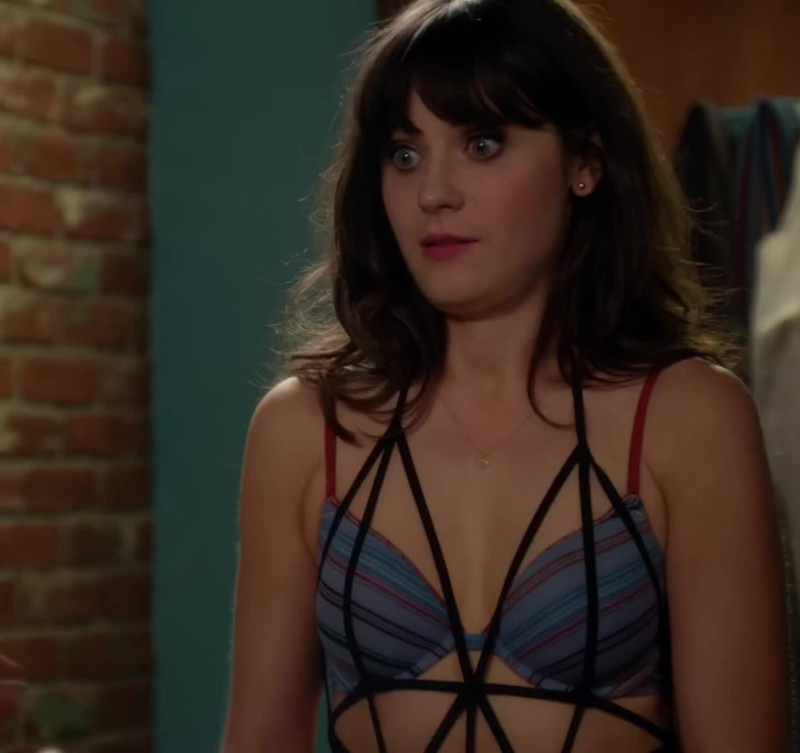 Nude celebs: Zooey Deschanel deserves more attention - GIF Video |  nudecelebgifs.com