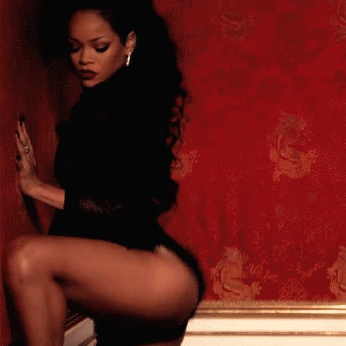 I wanna fuck Rihanna against that wall, Nude celebs, Rihanna, gif video.