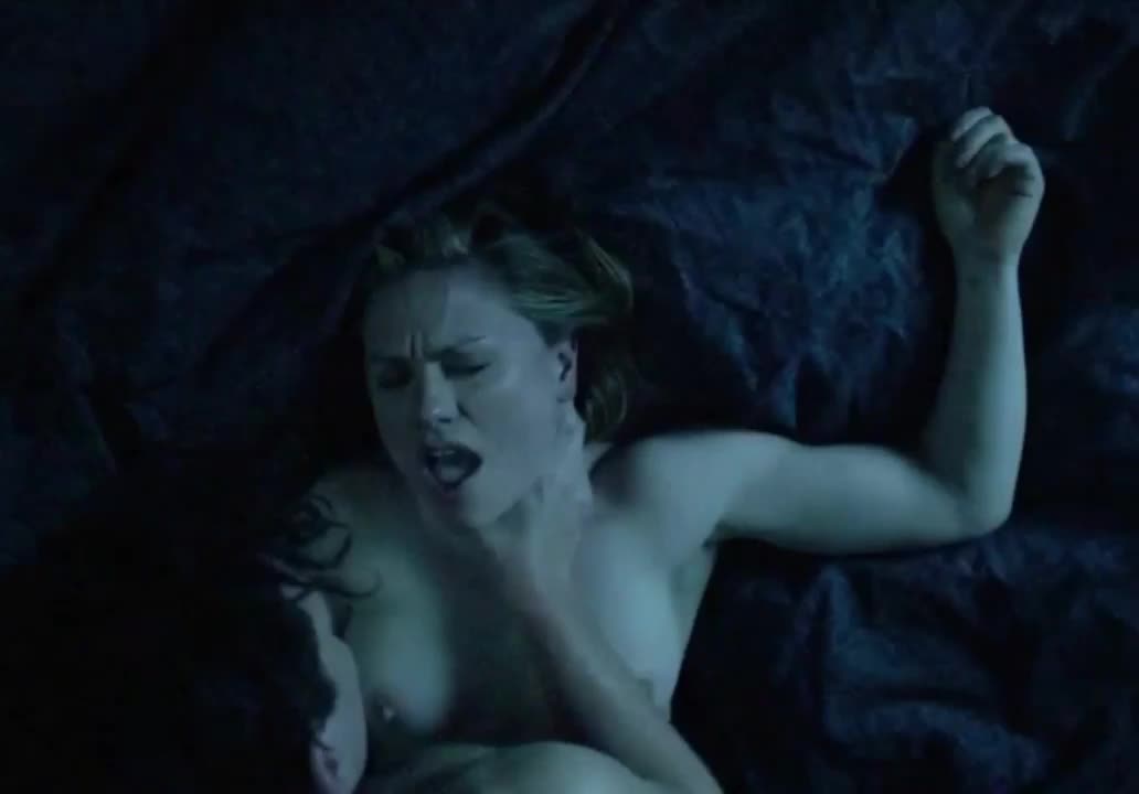 Nude celebs: Anna Paquin taking it hard. - GIF Video nudecel