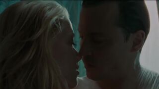 Amber Heard Making out with Tongue