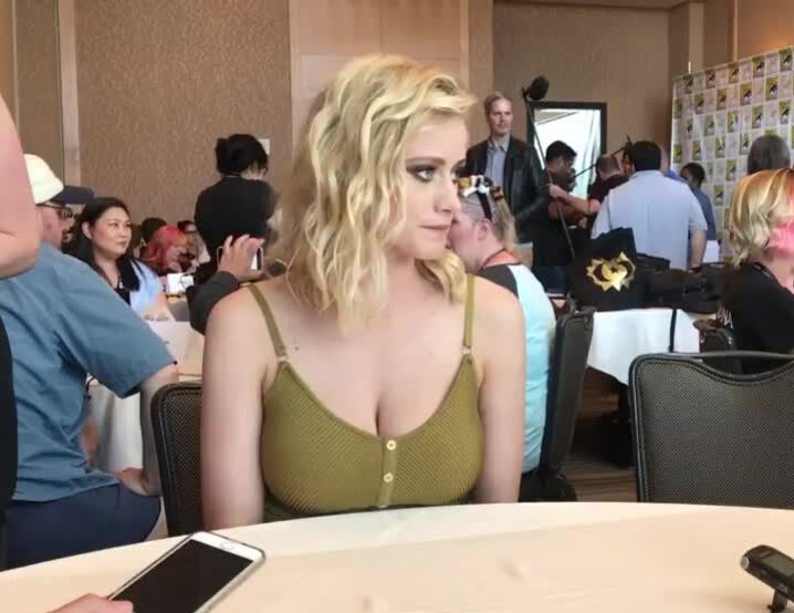 Olivia taylor boobs