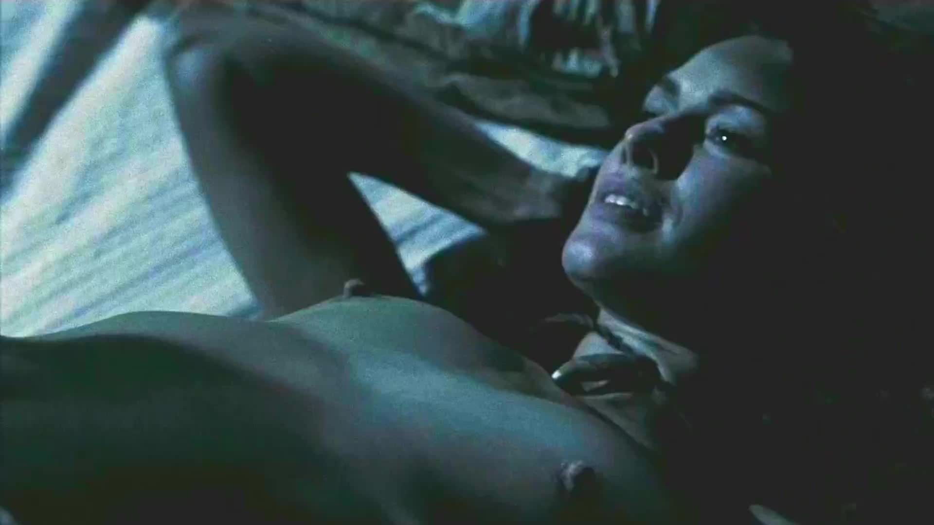 1920px x 1080px - Nostalgia: I've jerked to Lena Headey countless times, but it all started  with this scene in 300 - GIF Video | nudecelebgifs.com