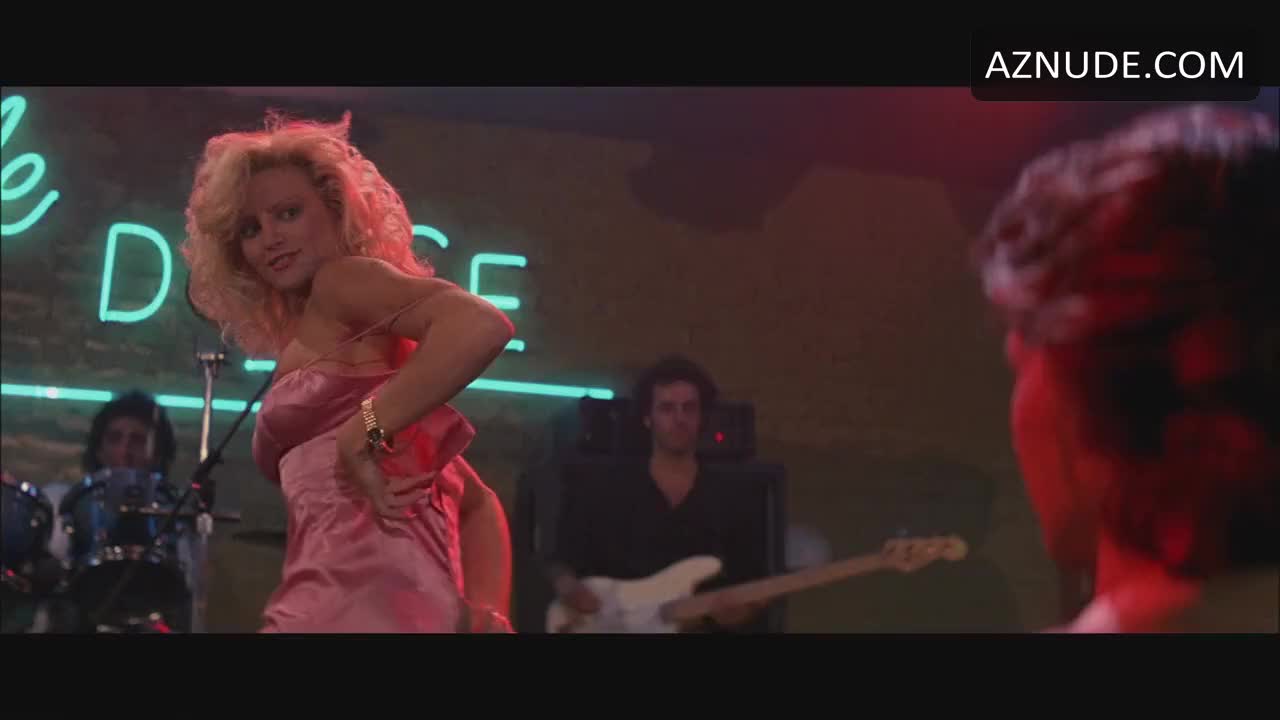 Nostalgia: Julie Michaels in Roadhouse - GIF Video | nudecelebgifs.com