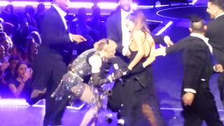 Ariana Grande & Madonna