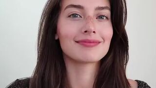 YouTuber Jessica Clements