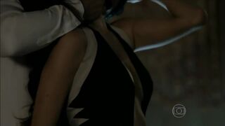 Alessandra Ambrosio Sex Scene plot from "Entourage"