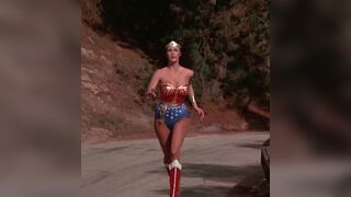 Lynda Carter running on Wonder Woman