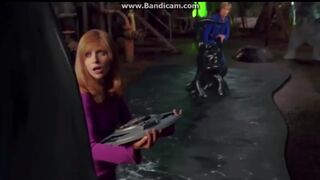 sarah Michelle Gellar in Scooby Doo two