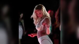 Kelly Rohrbach dancing in Baywatch