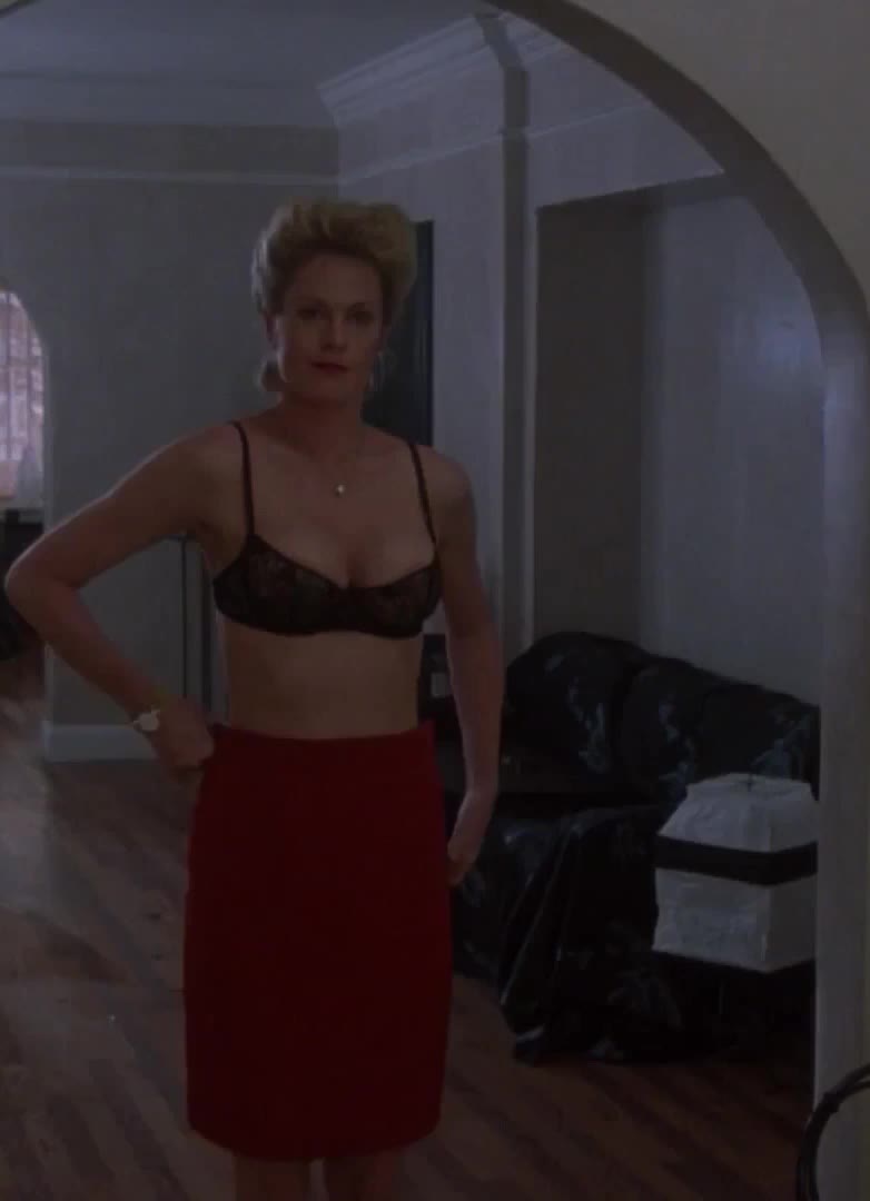 Nude Scenes: Melanie Griffith - The Bonfire of the Vanities - GIF Video |  nudecelebgifs.com