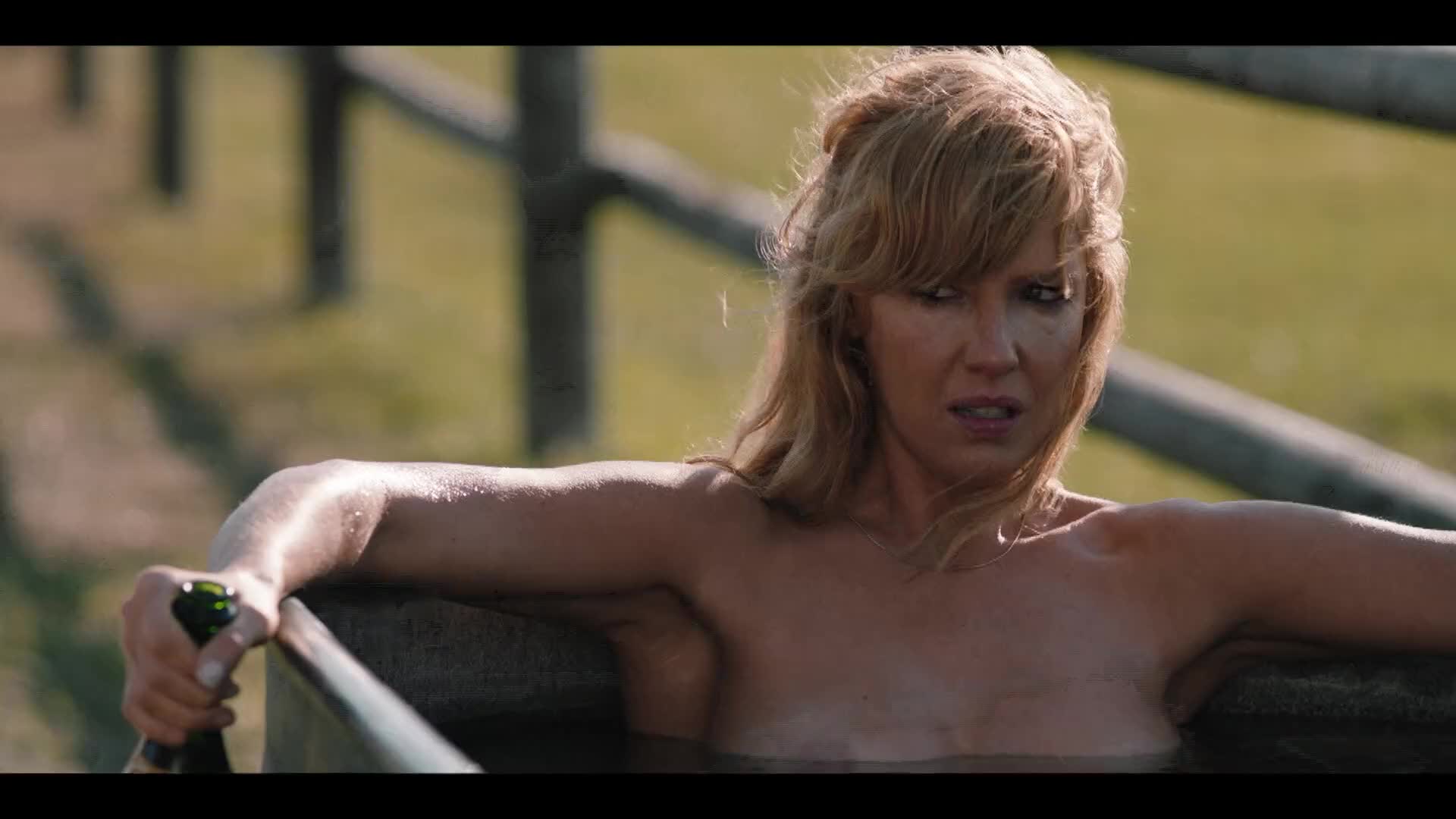 Nude Scenes: Kelly Reilly - Yellowstone - s01e03 - 2 of 2... - GIF Video.