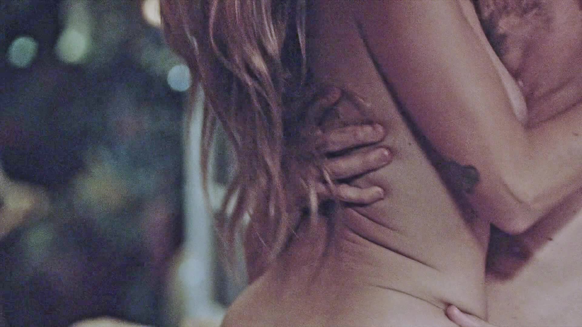 Eliza coupe nude scene