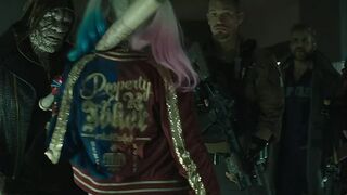 Margot Robbie back plot in "Suicide Squad"