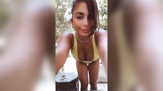 Vanessa Hudgens Dancing