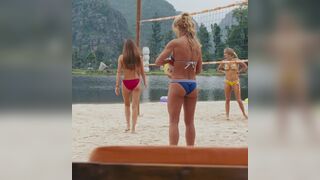 Jaime Pressly - Beach Volley plot in Dead Or Alive