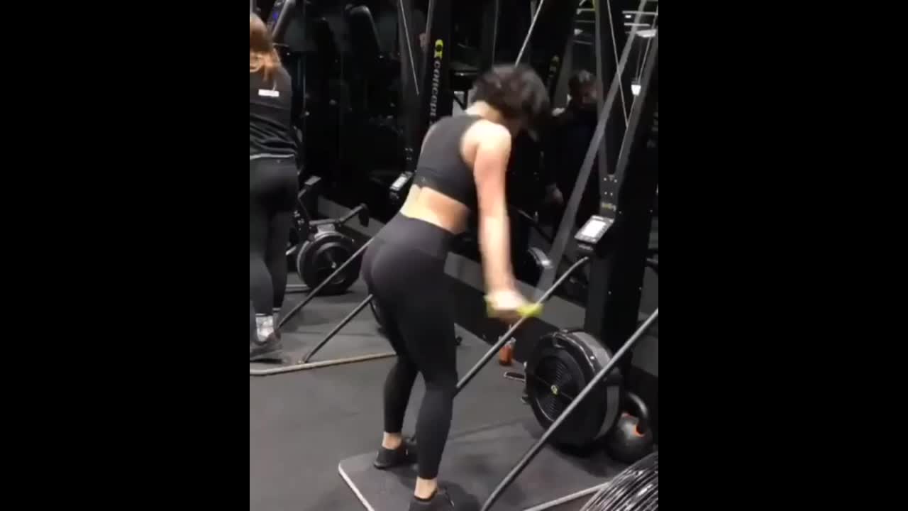 Butt: Vanessa Hudgens Workout Booty - GIF Video | nudecelebgifs.com