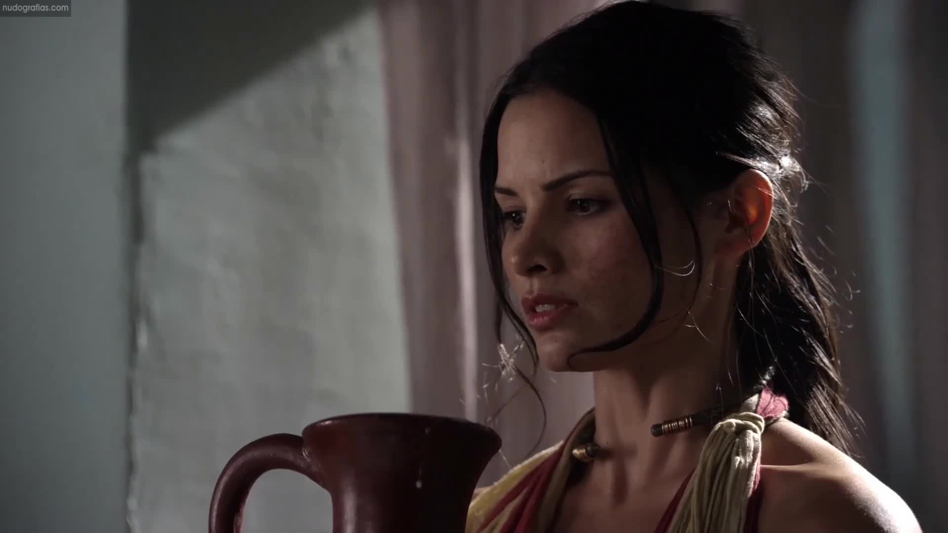 Nipples: Katrina Law and Lucy Lawless in Spartacus - GIF Video |  nudecelebgifs.com